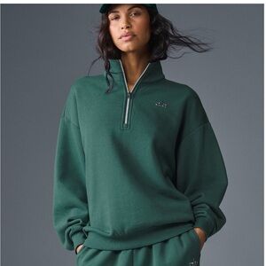 ALO Yoga Accolade 1/4 Zip Pullover Winter Ivy